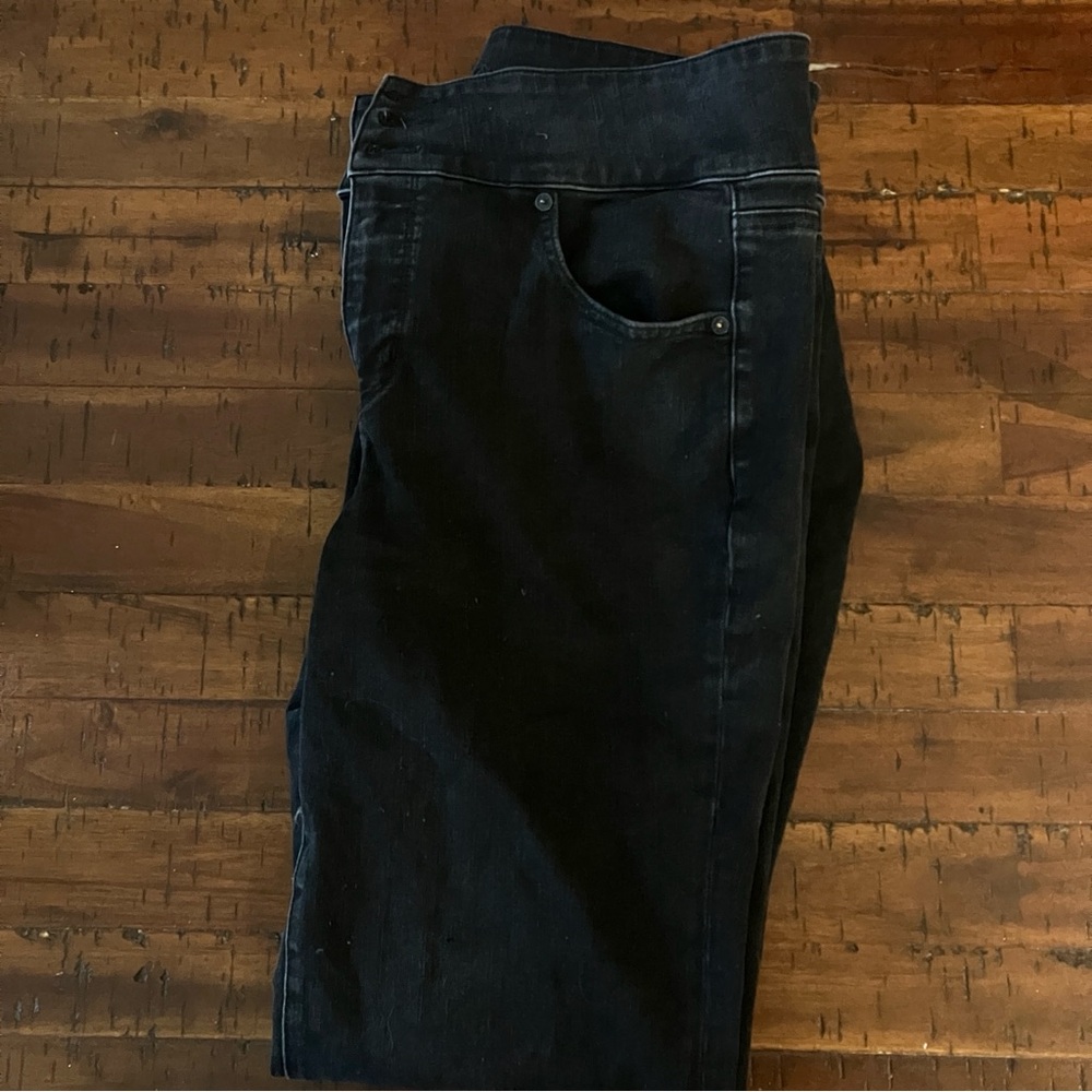 American Eagle Outfitters Dark Denim Jeans